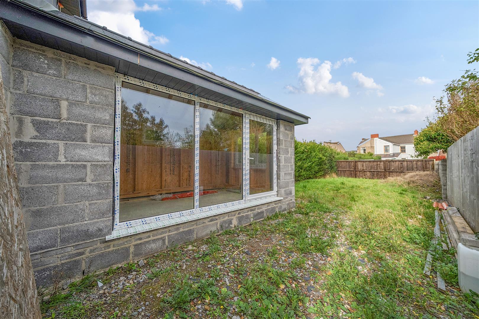 Morlan Terrace, Burry Port, SA16 0ND